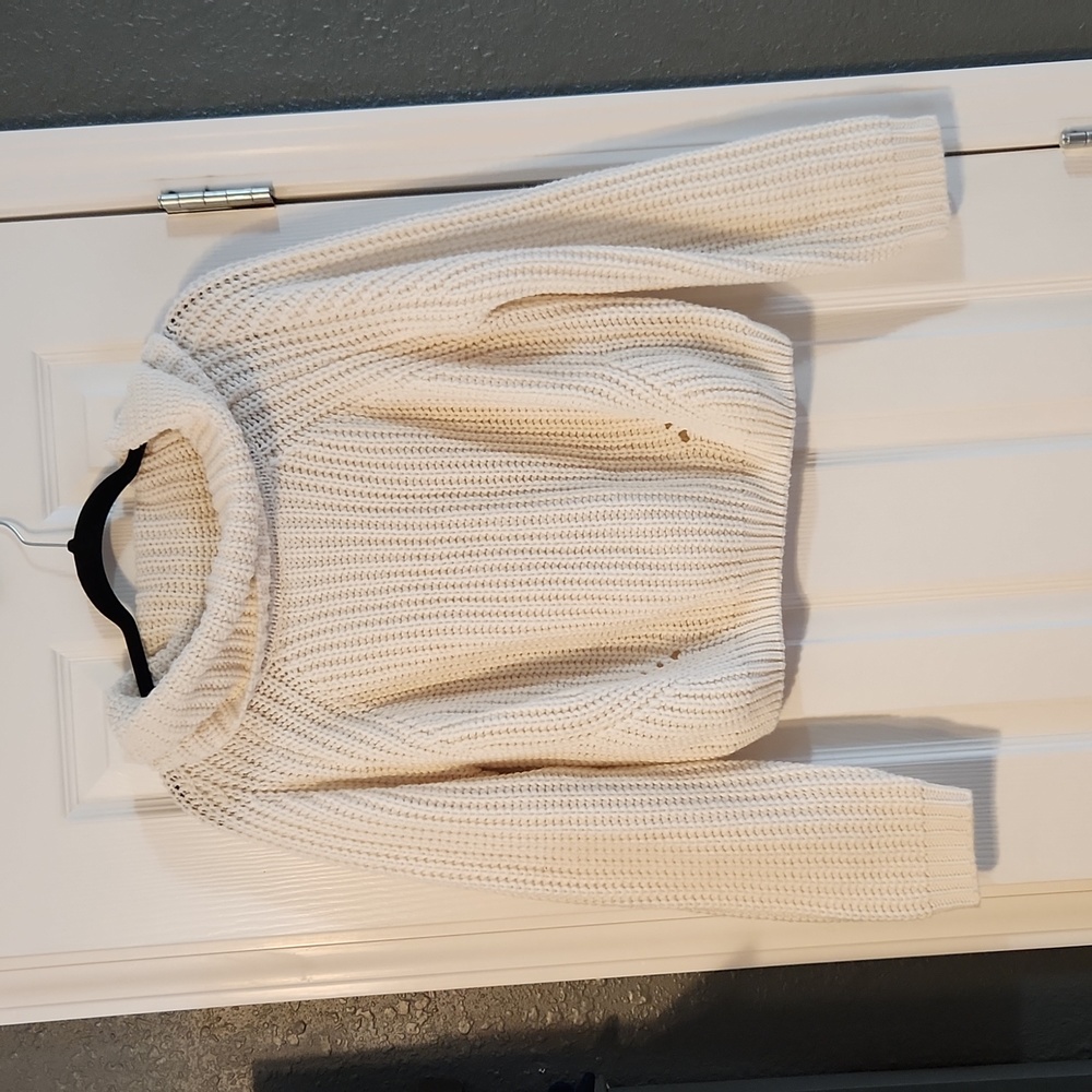 Moon and Madison white chunky knit mock neck sweater.